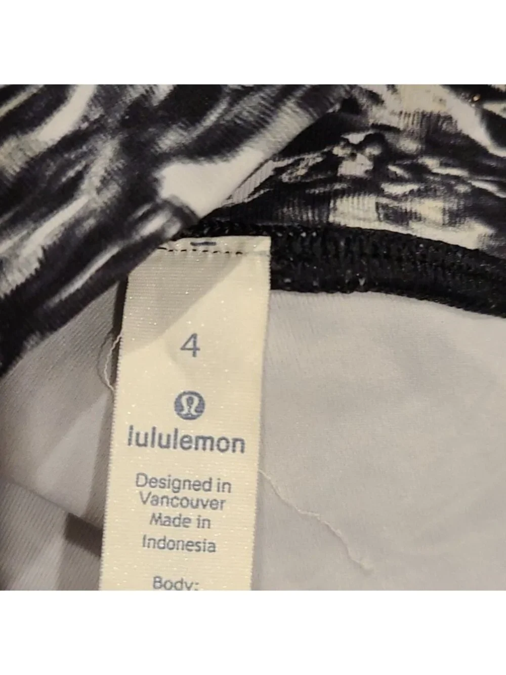 Lululemon Wunder Under Hi-Rise Tight 28